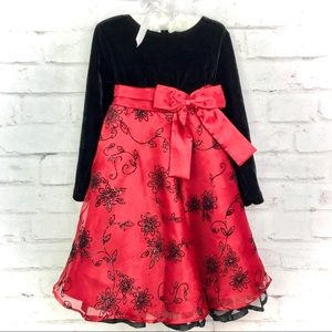 Girls Size 4T Stretch Velvet Dress